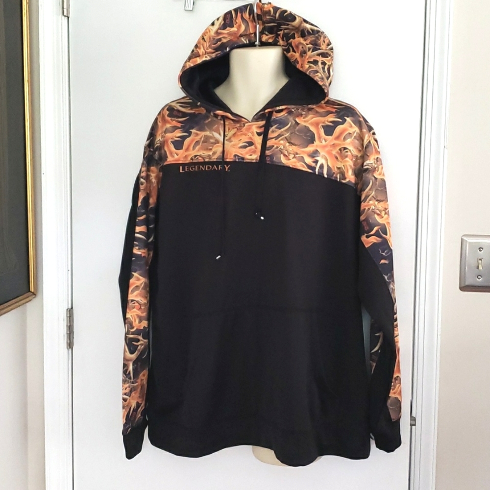 Legendary Whitetails Five Alarm Blaze Camo Pullover Hoodie Size XL